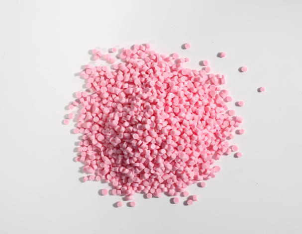 TPE toorainete värvimisriietuse juhtimise võtmepunktid süstimise vormimise ajal TPE toorainete värvimisriietuse juhtimise võtmepunktid süstimise vormimise ajal